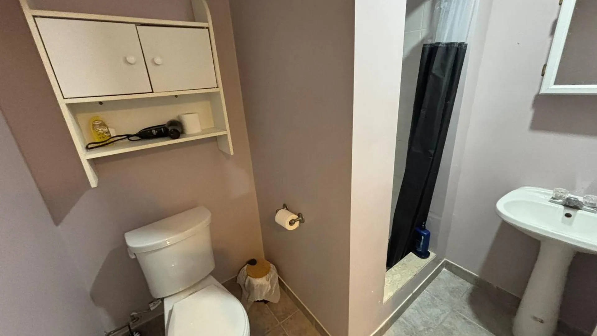 Bramalea City Centre Bnb-Full Privacy,24X7 Checkin Brampton 0*,